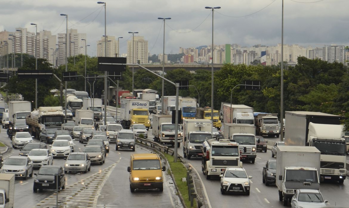 Contran prorroga prazo para motoristas realizarem exame toxicológico (Foto: Rovena Rosa/ Agência Brasil)