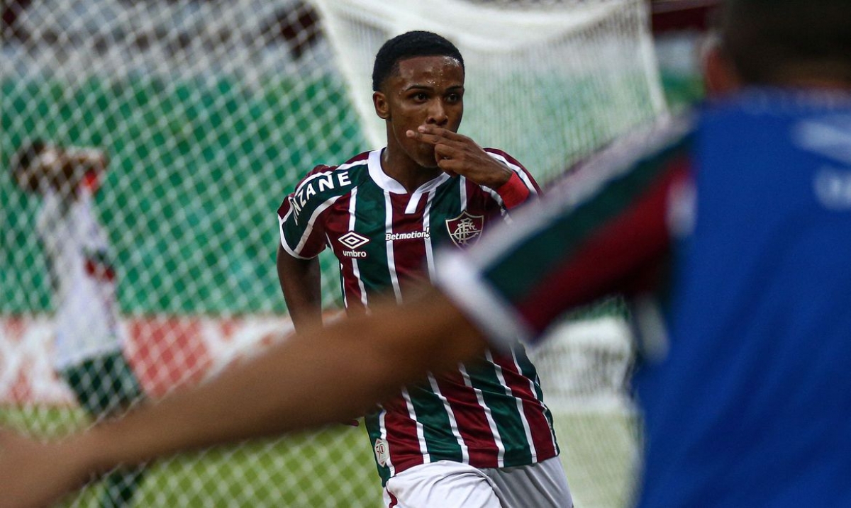 Fluminense derrota Portuguesa e confirma Fla x Flu na final do Carioca (Foto: Lucas Mercon)
