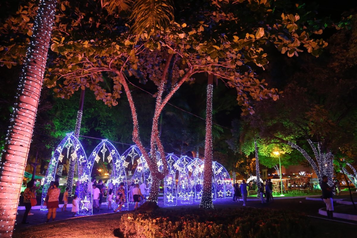 Natal Iluminado: programação do fim de semana leva diversas atrações ao Centro (Foto: Marcelle Cristinne/ Prefeitura de Aracaju)
