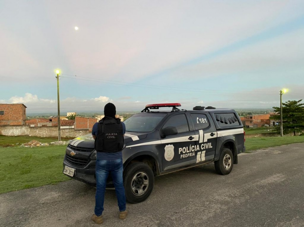 Polícia Civil deflagra operação contra grupos criminosos e apreende drogas em Propriá e Aracaju (Foto: SSP/SE)