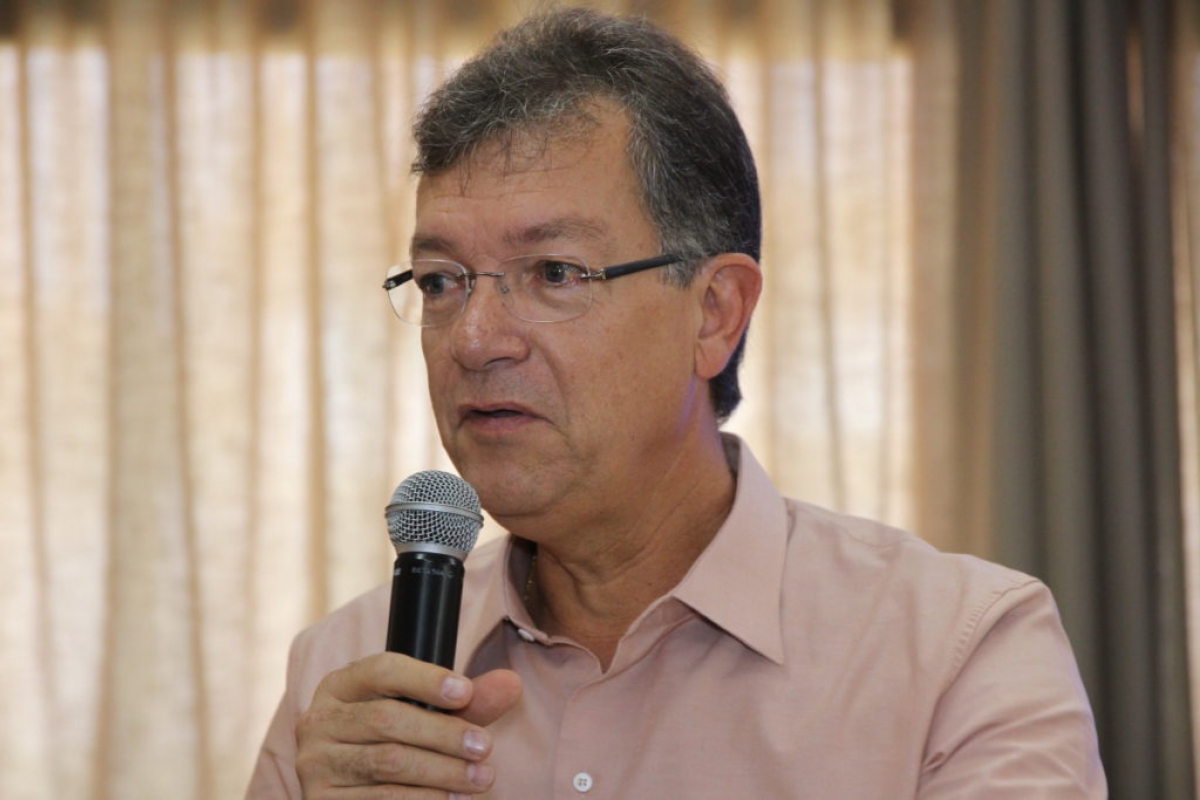 Laércio Oliveira comenta a licitação do Terminal Pesqueiro (Foto: Marcio Rocha/ Fecomércio/SE)